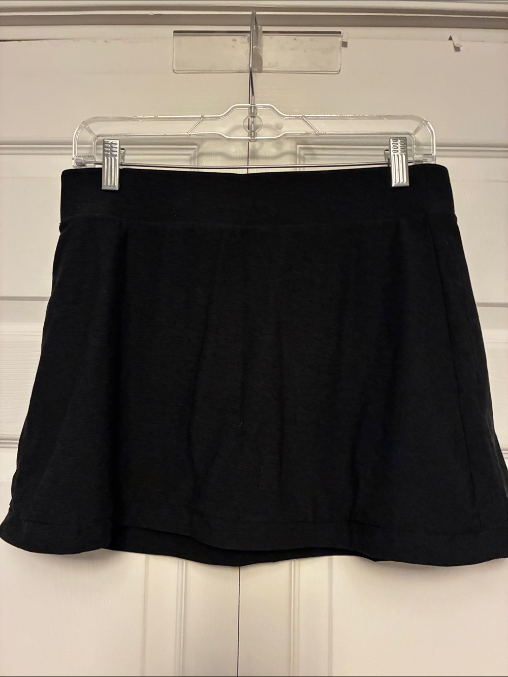 Beyond Yoga Black Spacedye Kickstart Skort Skirt Size M (6-8) MY5196